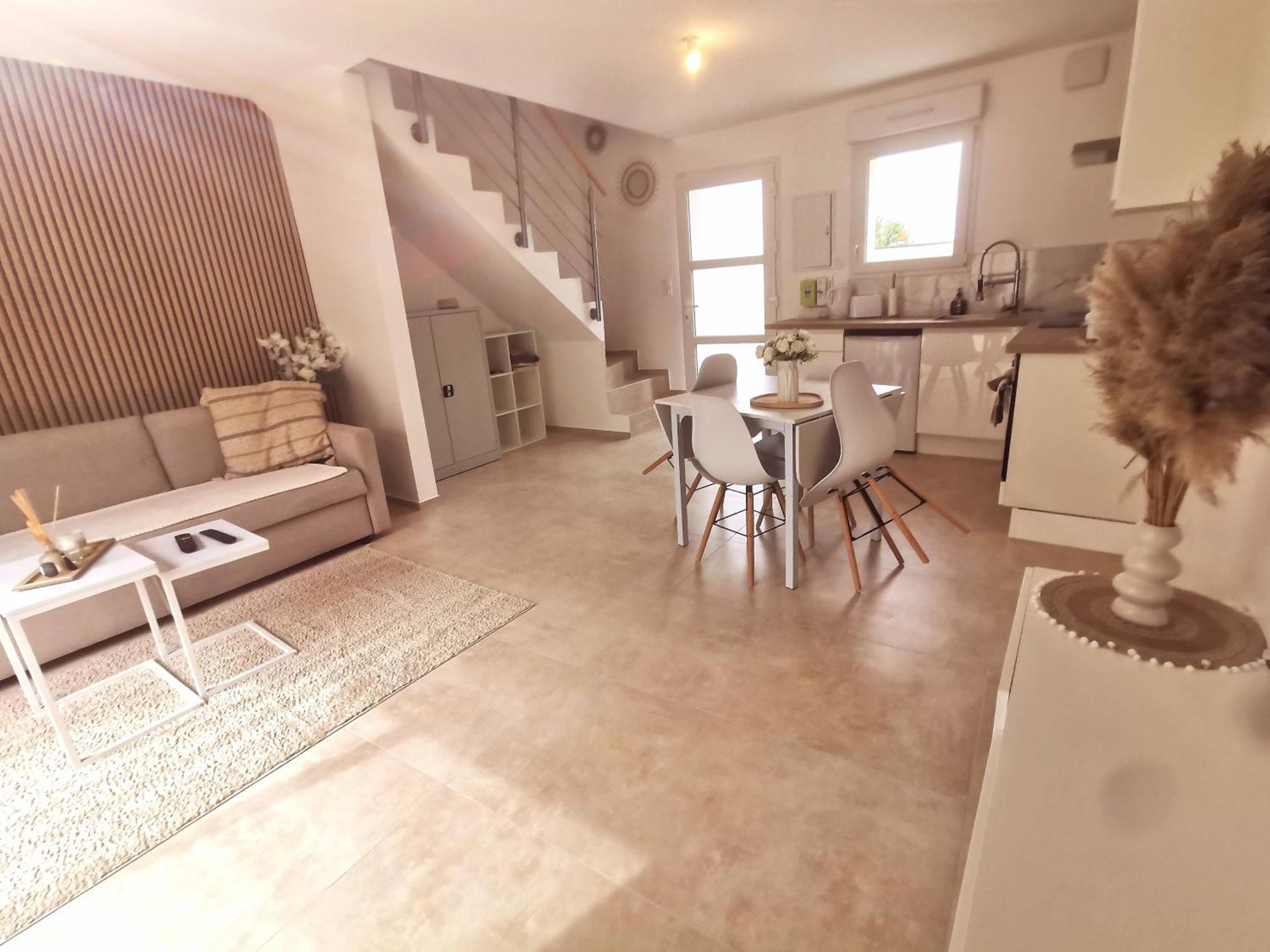 Ferienwohnung Magnifique Duplex Neuf Parking Et Terrasse Dole Exterior foto